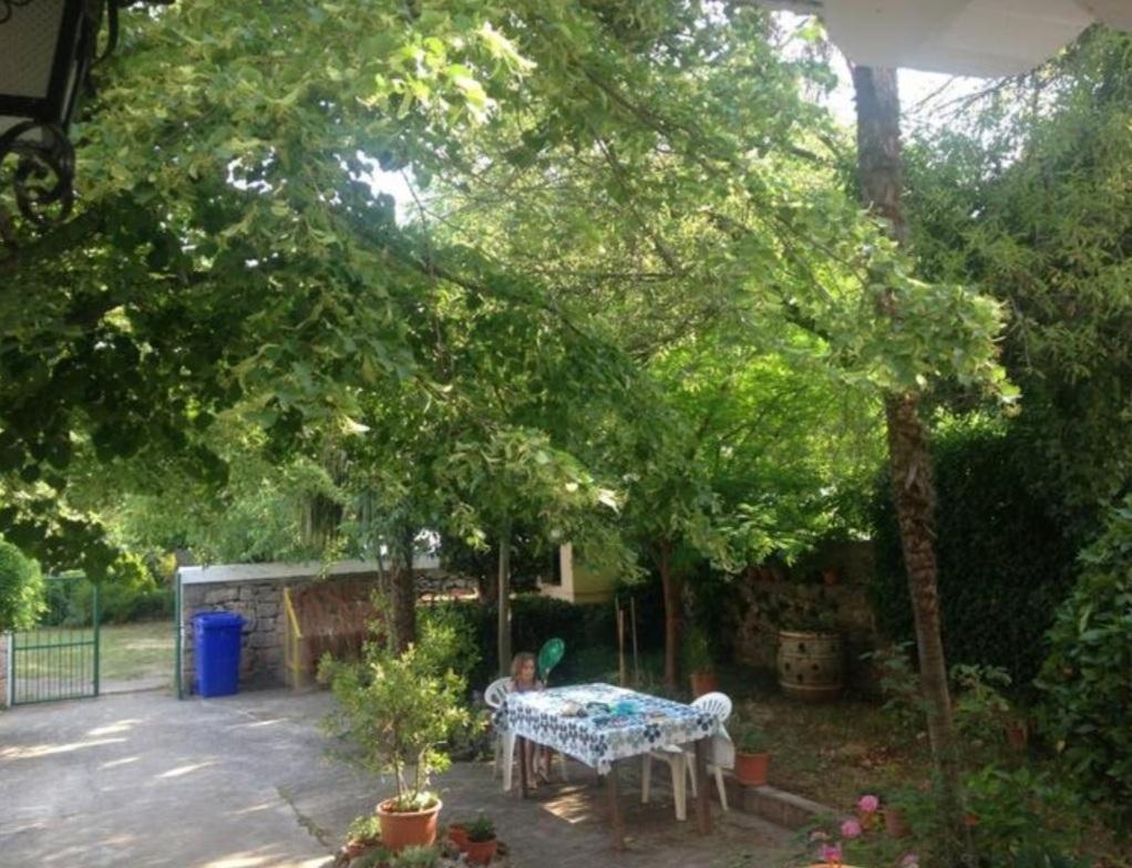 Apartmani Paron Sime 셀리네 외부 사진